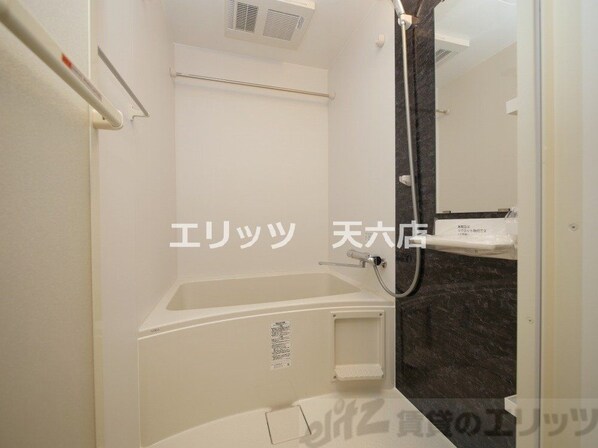 セレニテ新大阪エクラの物件内観写真